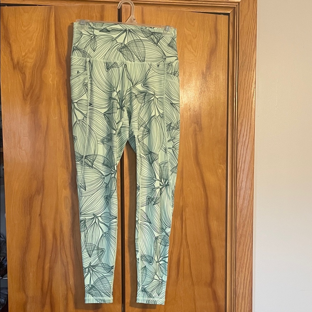 Women’s BuffBunny Leggings